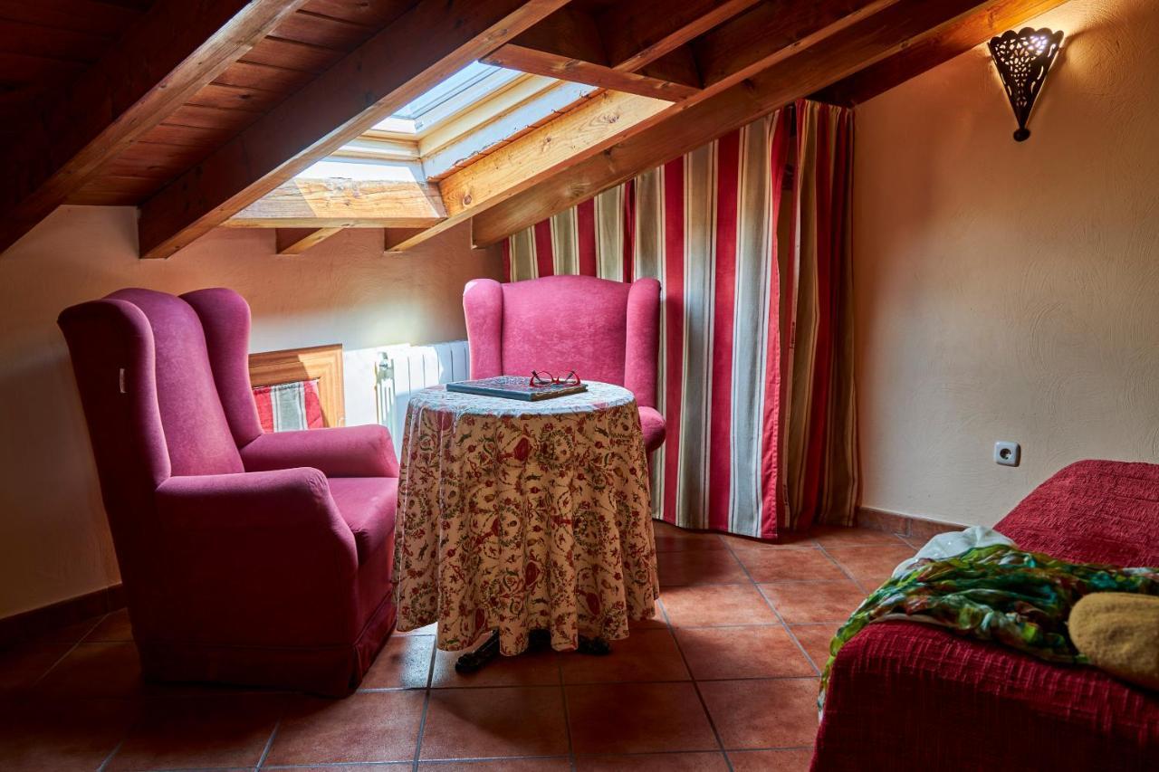 Casa Rural Fuente Del Arca Montejo مونتيجو دي لا سييرا المظهر الخارجي الصورة